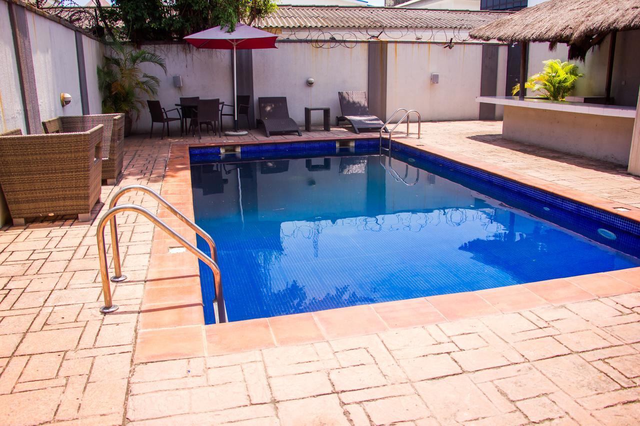 S & S Hotel & Suites Lagos Exterior foto