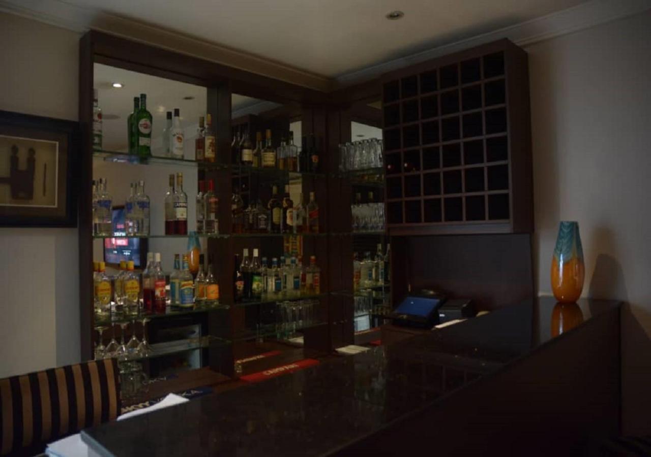 S & S Hotel & Suites Lagos Exterior foto